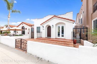 Main picture of 208 Corona Ave