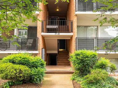 Main picture of 1800 JPA Apartments