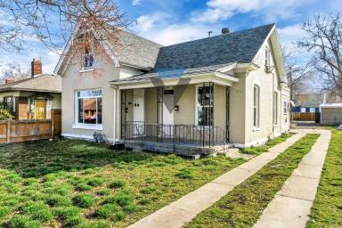 Main picture of 3162 Adams Ave