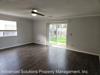 Main picture of 1734 Dakota Way