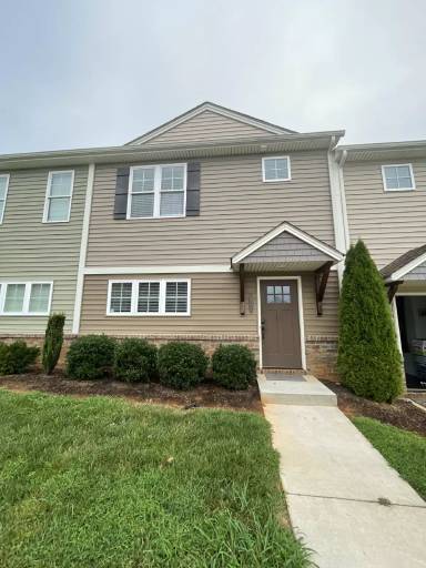 Main picture of 1178 Commonwealth Cir