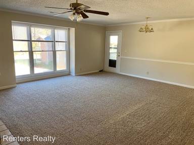 Main picture of 5024 Seven Pine Cir