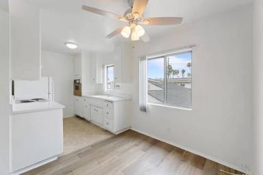 Main picture of 1740 Park Ave
