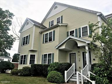 Main picture of 372 Washington St