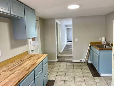Main picture of 307 N Park Ave