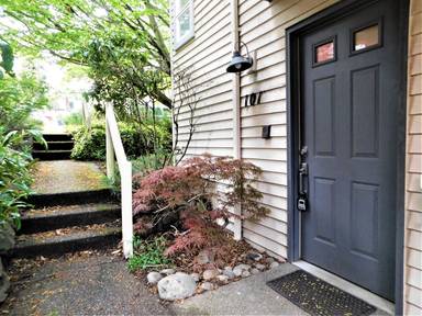 Main picture of 1830 24th Ave