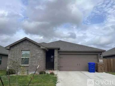 Main picture of 7742 Lariat Toss Dr
