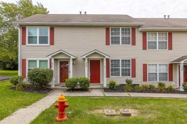 Main picture of 356 Oxford Dr