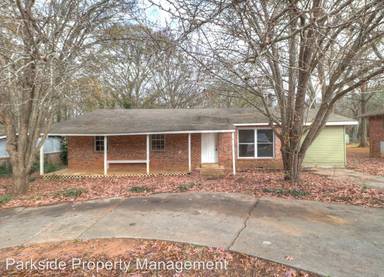 Main picture of 525 Landers St