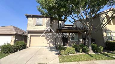 Main picture of 5421 Jamesport Way