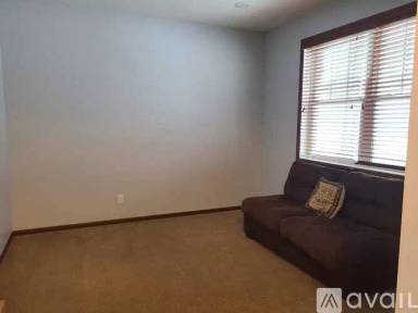 Main picture of 6930 Bass Ct