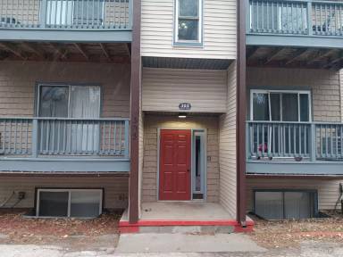 Main picture of 301 Ebaugh St