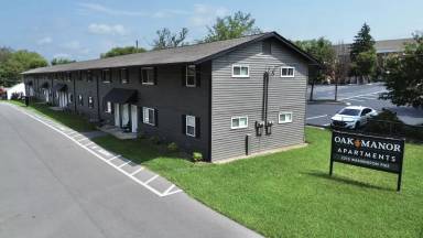 Main picture of 2215 Washington Pike