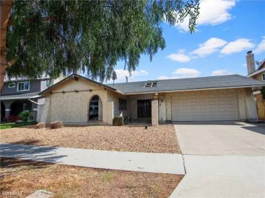 Main picture of 16342 Gentry Ln
