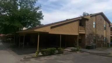 Main picture of 8004 NW 8th St