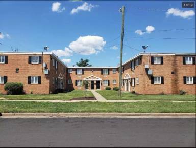 Main picture of 2106 Phaup St