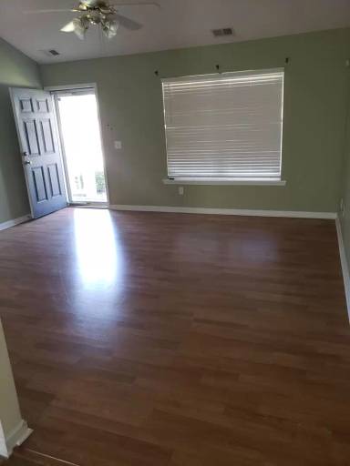 Main picture of 312 Rosemount Dr