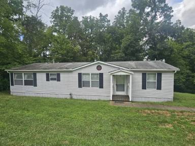 Main picture of 717 Hickory Ln