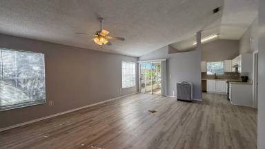 Main picture of 3908 39th Ave W