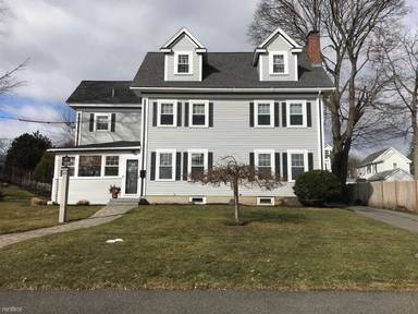 Main picture of 25 Franklin St