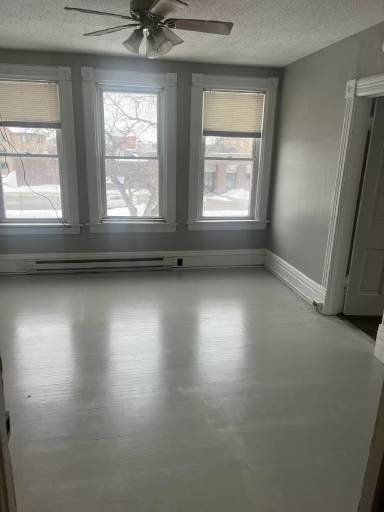 Main picture of 303 6th Ave W