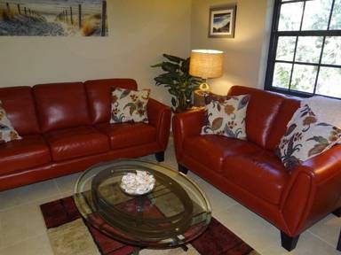 Main picture of Oaks III Condominium