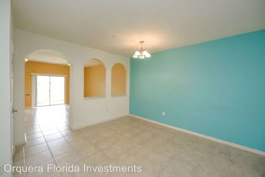 Main picture of 3716 Parkridge Cir