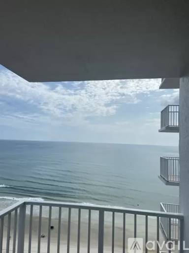 Main picture of Oceans Three Condominium
