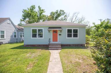 Main picture of 1002 10th St