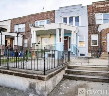 Main picture of 2648 S 68th St