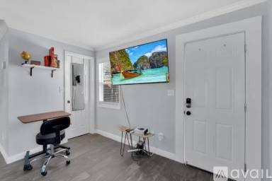 Main picture of 3750 Y St