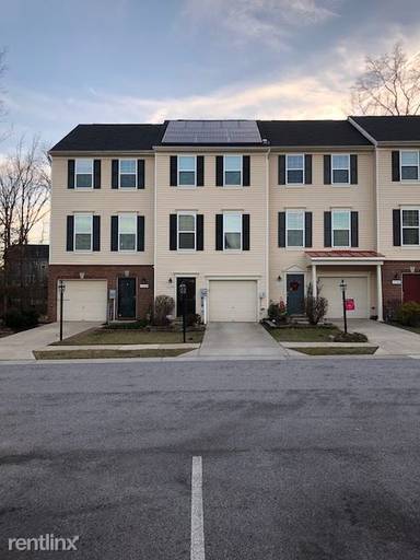 Main picture of 7720 Timbercross Ln
