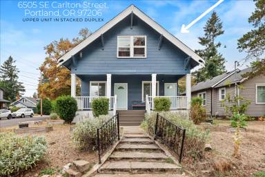 Main picture of 6503 SE Carlton St