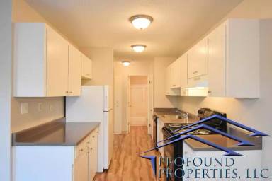 Main picture of 704 NE 99th Avenue