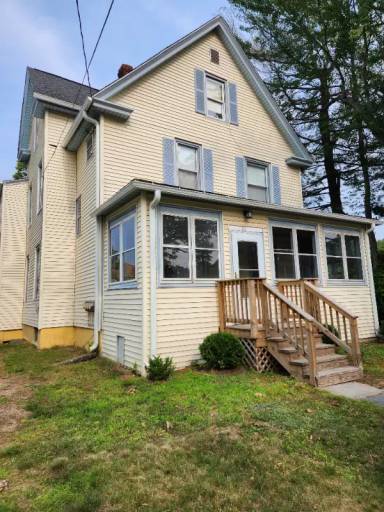 Main picture of 86 Oakwood Ave