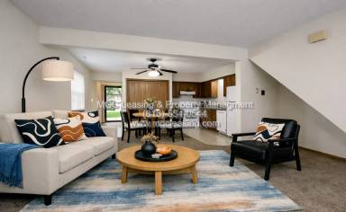 Main picture of 3559 NE Independence Cir