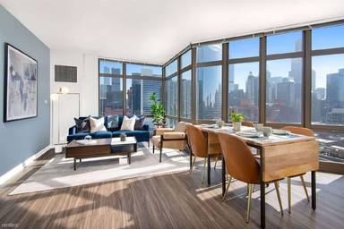 Main picture of 617 W Fulton St