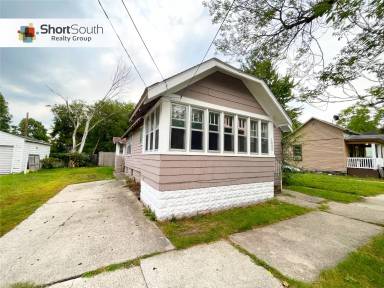 Main picture of 1080 Kenneth St