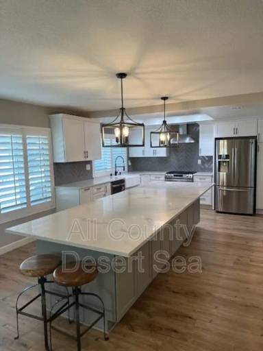 Main picture of 7961 Southwind Cir