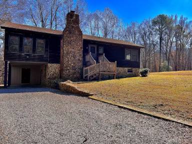Main picture of 3220 Union Mill Rd