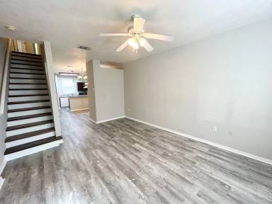 Main picture of 3552 SW 30th Way