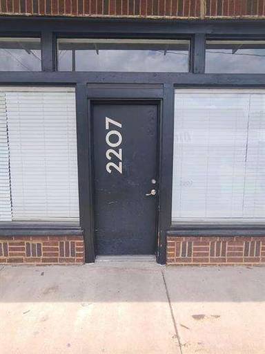 Main picture of 2201 Price St