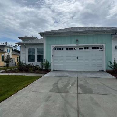 Main picture of 703 Tropics Ave