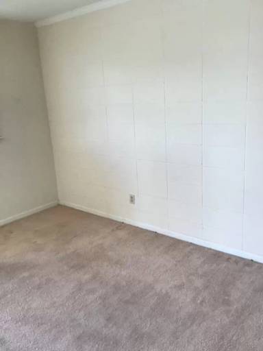 Main picture of 3981 Holly Ave