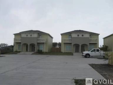 Main picture of 1202 Laguna Shores Rd