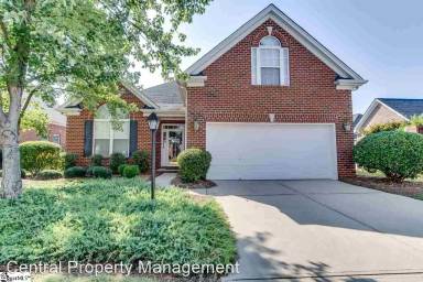 Main picture of 4 Tinsberry Dr