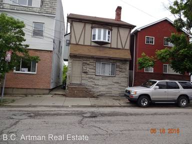Main picture of 302 Boggs Ave