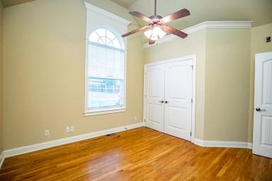 Main picture of 605 Tunbridge Dr