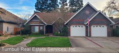 Main picture of 8840 Minnie Cir