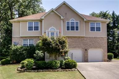 Main picture of 1086 Whispering Winds Ct